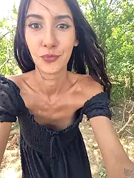 AndreeaMuller 即時 XXX 聊天