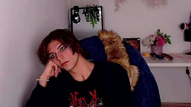 oli_dusk Chat XXX live