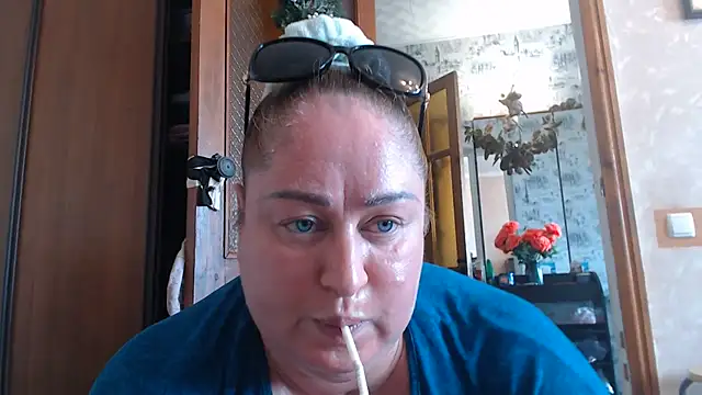 XXX chat uživo modela Amy_August