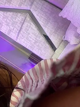XXX chat uživo modela BritanyBrown_