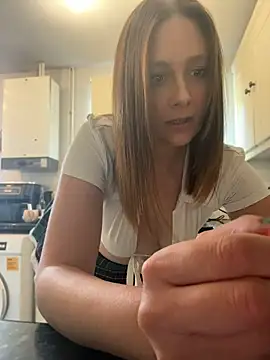 Chat XXX en directo de peachybethxxx