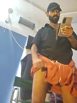 Mallukiran's Live XXX Chat