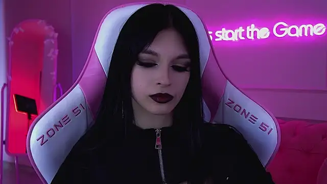 BeverlyMost Chat XXX live