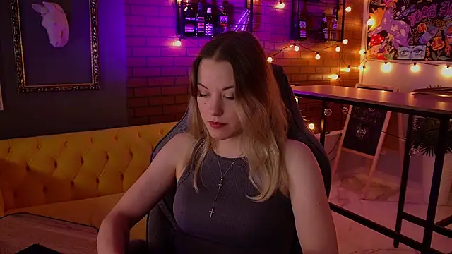 Czat XXX na żywo – VireliaMoonfall