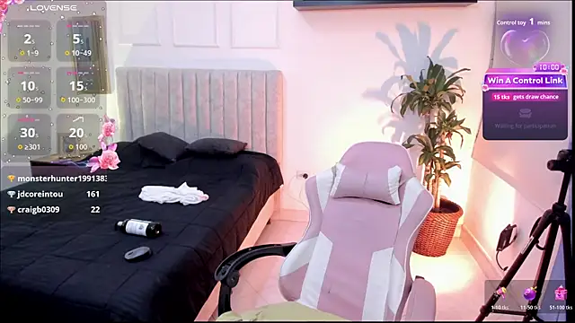Chat +18 de chloe_prg ao vivo