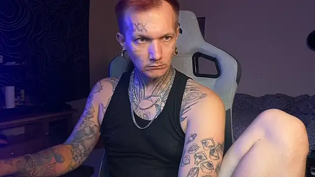 razor_paul élő XXX-chatje