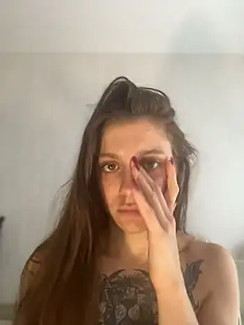 EileenElf Adlı Modelin Canlı XXX Sohbeti