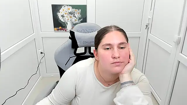 Chat +18 de LunaVenom ao vivo