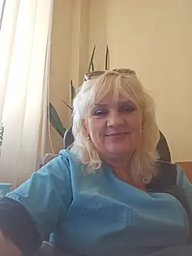 Chatroom XXX en direct de AliceStar333
