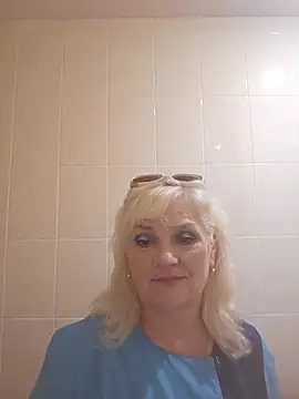 AliceStar333 – Naživo XXX chat