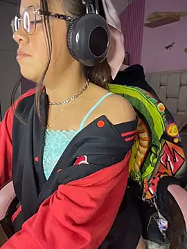 Chat +18 de Dayan_Mora ao vivo
