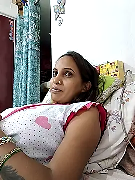 Sexy-Kajal2's Live XXX Chat