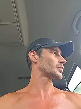 Zeefy live XXX chat