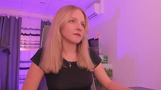ViolaMore Chat XXX live
