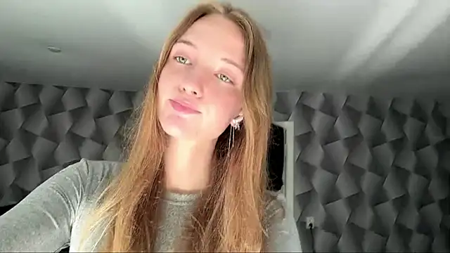 LuiseFurbeck Chat XXX in diretta