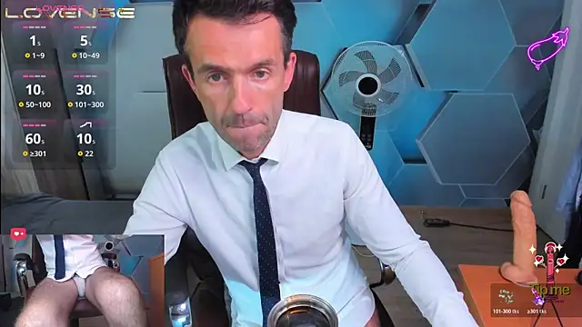 SteveTiger: απευθείας συνομιλία ΧΧΧ