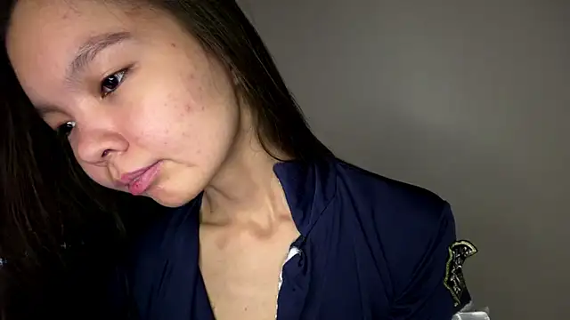 DannDetommaso Adlı Modelin Canlı XXX Sohbeti