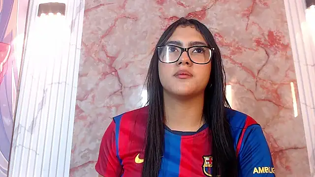 Holly_Watson_ Adlı Modelin Canlı XXX Sohbeti