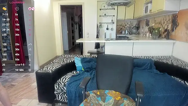 StacyTigerr – Naživo XXX chat