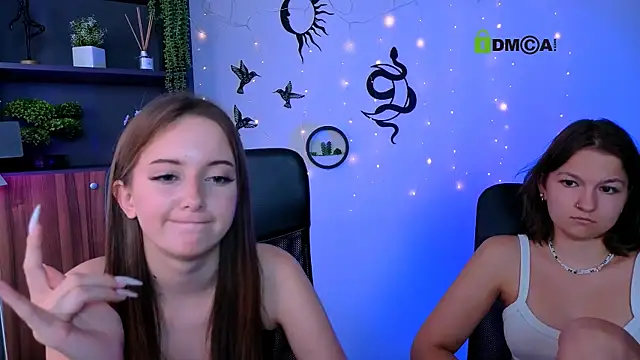 chloe_leyn Live XXX chat