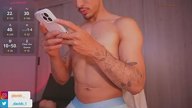 Chat XXX en directo de DavidC_