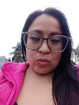 Chat XXX ao vivo de hannabackerr