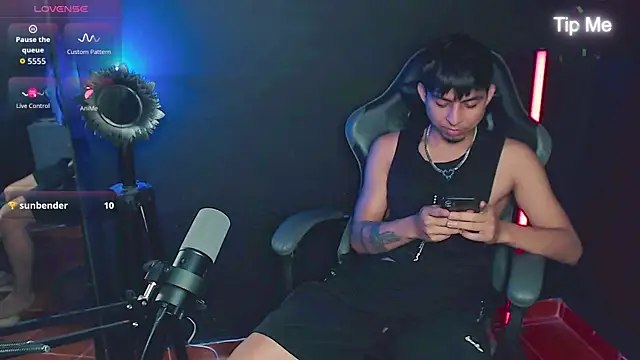 Živý XXX chat ALPHA_LATINO