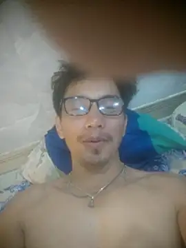 traiwe06 现场XXX聊天