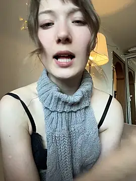 Онлайн чат XXX Strawberry_Senpai