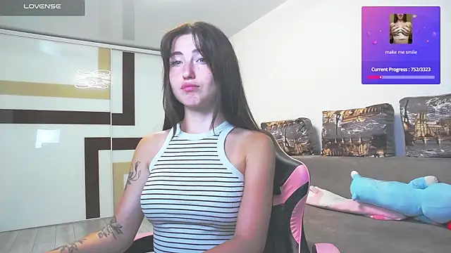 XXX chat uživo modela Luxuryalma