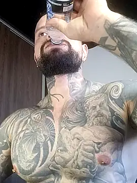 natevillagen Live XXX chat