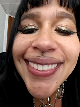 valen_ros' Live XXX Chat