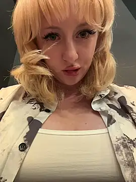 RonnieKiss Chat XXX in diretta