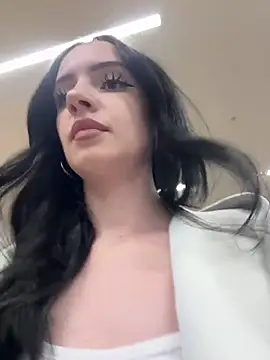 flora_off's Live XXX Chat