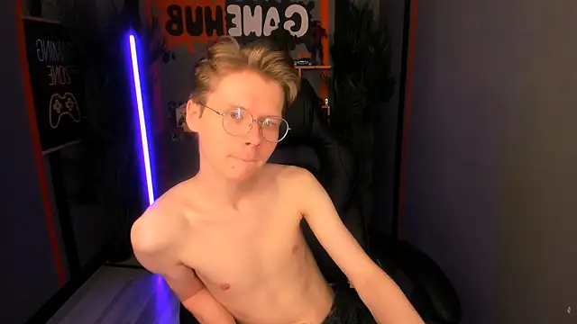 Chat +18 de DanielSanders ao vivo