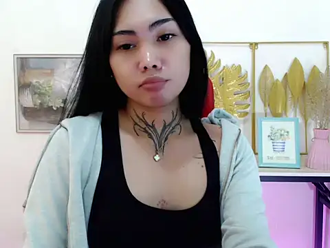 הופעת וובקאם של francine_xx