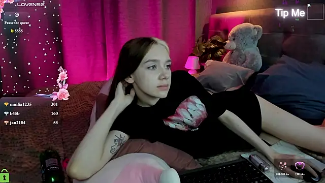 Chat XXX en directo de Lesi_Moonie01