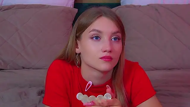 StacyEvances' Live XXX Chat