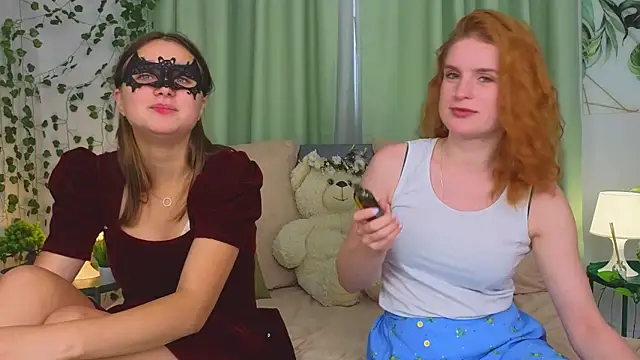 NinellSky's Live XXX Chat