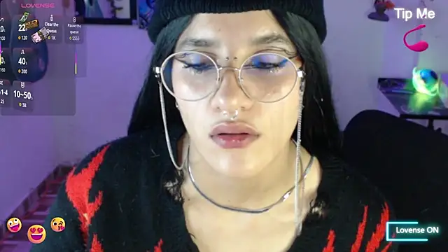Chat XXX en directo de bastethott