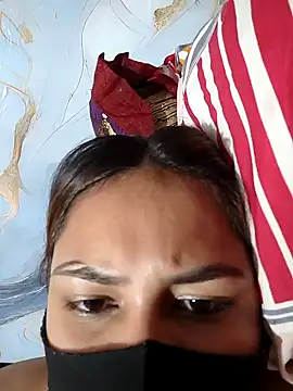 sanu_07 Chat XXX in diretta