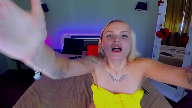MagicEyess Adlı Modelin Canlı XXX Sohbeti