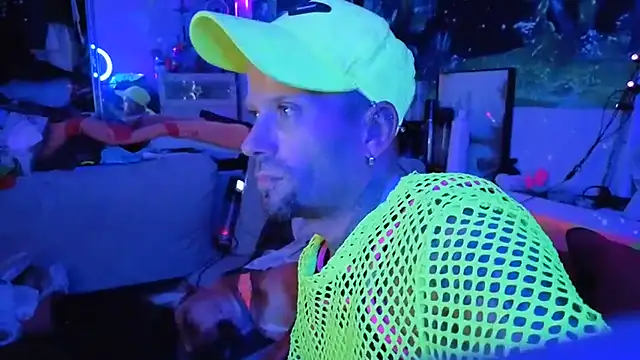 XXX chat uživo modela Cojote