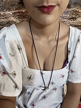 Indian-Aleena 라이브 XXX 채팅
