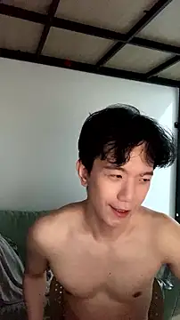 CouplingCry 即時 XXX 聊天