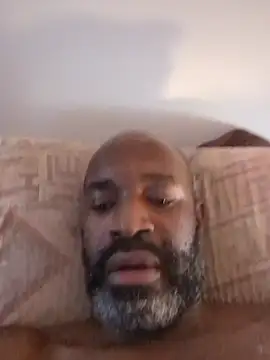 Chatroom XXX en direct de Bulgemaster001