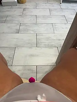 Kamillaone Adlı Modelin Canlı XXX Sohbeti