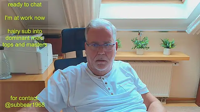 subbear1968 Live XXX-Chat