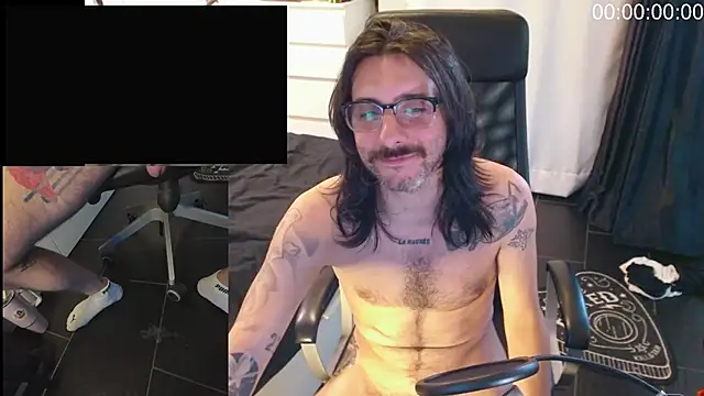 Chat XXX Live Chuck-FR