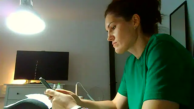 Ms-Lust1- Chat XXX live